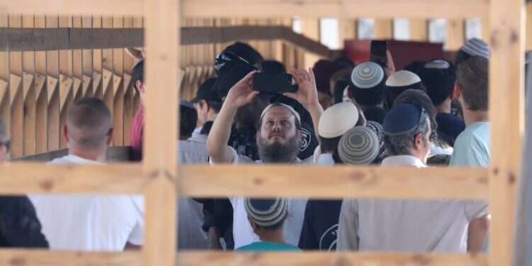 עמדת הבידוק ליהודים בכניסה להר הבית, החודש. צילום: אי.פי.איי מחנות העולים להר הבית ב"ציונות הדתית"