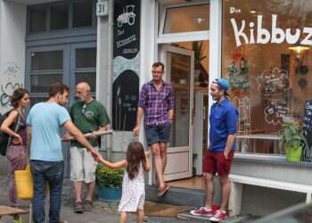 האם ישראלים שהיגרו למדינות אחרות מועדים להתבוללות?