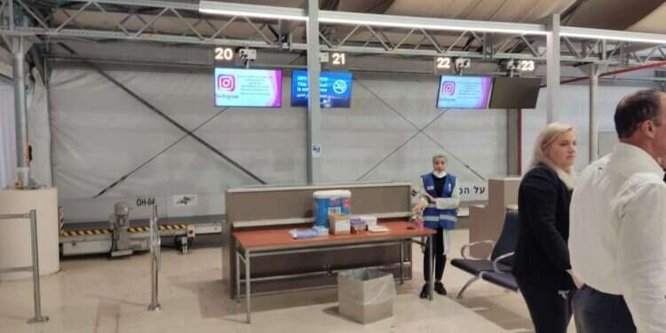 "חובתנו להיות מוטרדים": מתחם בדיקות קורונה נפתח מחדש בנתב"ג