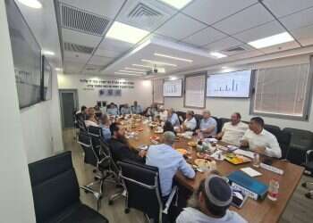 המאבק בתאונות הדרכים: צוות משותף לראשי יו"ש והמשטרה יפעל יחד