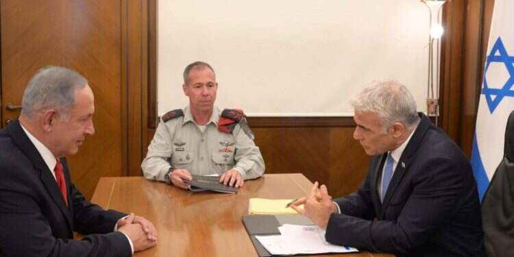 "אין אופוזיציה וקואליציה": ובכל זאת, פגישת לפיד-נתניהו הייתה חלק מקמפיין