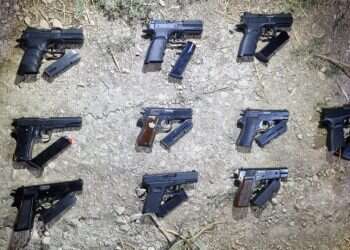 גבולות המדינה הפכו לצירי הברחות מאות כלי נשק בשנה