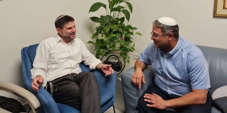 בן־גביר וסמוטריץ' בפגישה על ריצה משותפת, בחודש הקודם קצוות מפוצלים: הימין, תמונת מצב עגומה