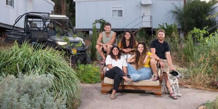 צילום: שריה דיאמנט "כמה שלא נהיה אנשי רוח, בסוף זה מגיע למרמורי לימודים"