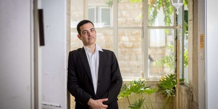 ד "במקום לדבר על התנגשות צריך לדבר על העצמה": להבין את העולם החרדי