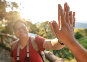 5 סיבות מדוע לרכוש פוליסה דרך סוכן ביטוח