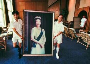 המלכה מתה, יחי המלך: אליזבת השנייה הלכה לעולמה בגיל 96