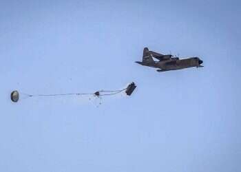 איראן: פיתחנו מל"ט חדש שיאיים על תל אביב וחיפה