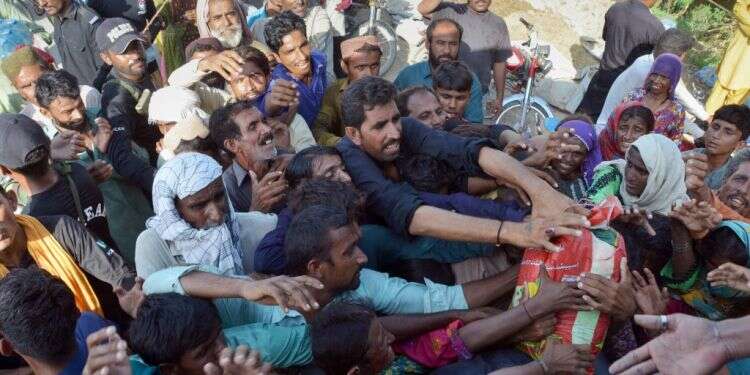 הזדעזעי ארץ: כיצד הגאוגרפיה לוכדת את פקיסטן באי-יציבות מתמדת