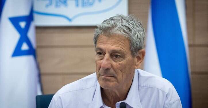 ח מילא חיזוי עתיד, רם בן ברק גם לא מבין מה קורה בהווה