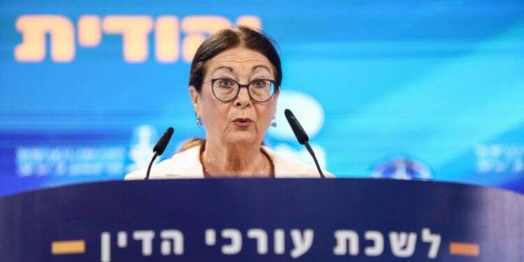 ועידת משפט או כנס פוליטי? הגבולות הולכים ומיטשטשים