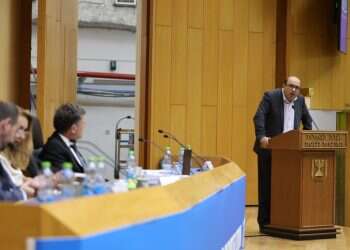 "משחק מכור": רוב המפלגות לא יצביעו בעד פסילת בל"ד, כל אחת וסיבותיה | שידור ישיר מוועדת הבחירות