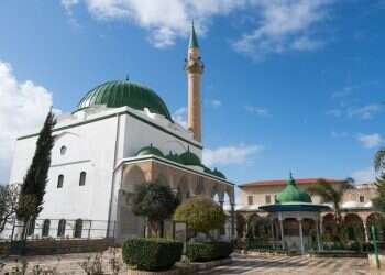 ראש עיריית עכו שמעון לנקרי כבר מתכונן לפרעות תשפ"ג