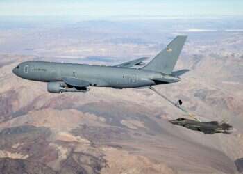 יממה לאחר השיחה עם לפיד: ביידן מאשר רכש של ארבעה מטוסי תדלוק