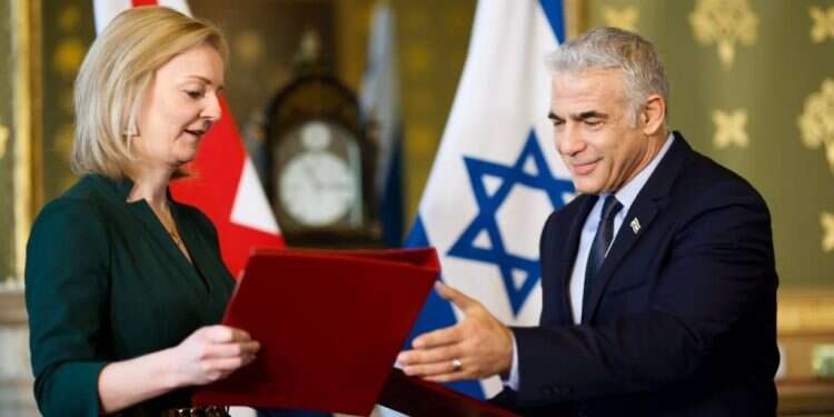 אלרגיית אביב: הפלורליזם, מתברר שוב, נעצר במקום מאוד מסוים