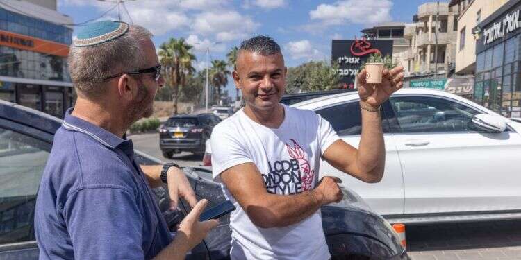 מורסי. צילום: יוסי אלוני "שהפלסטינים ידאגו לעצמם, לי אכפת מהפרנסה שלי פה"