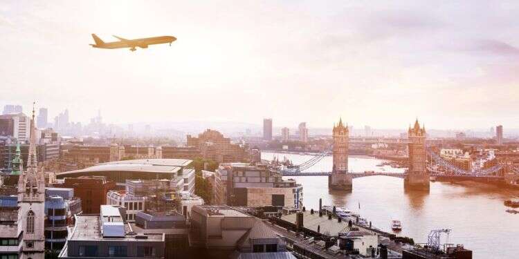 גשר לונדון מט ליפול 