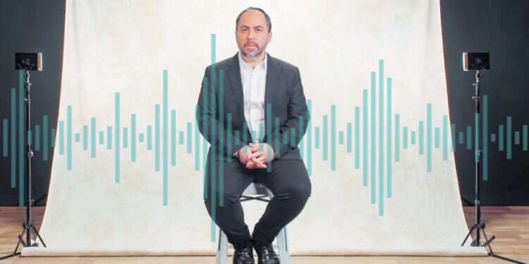 צילום מסך מתוך הסדרה זה לא פודקאסט: ארבע הדיברות להודעות קוליות בווטסאפ