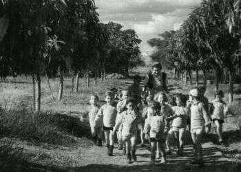 המראה המפחיד והמוזר: עדויות על תקופת נדודיו של מר שושני