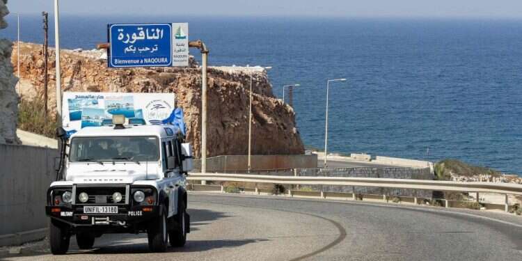 בג"ץ הורה למדינה להגיב על העתירות נגד ההסכם עם לבנון