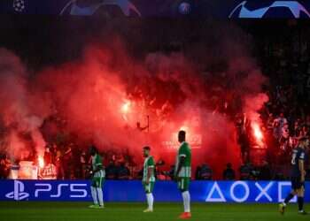 ביקור באירופה עם דף יומי, כדורגל, קניה ווסט ומאיר אריאל