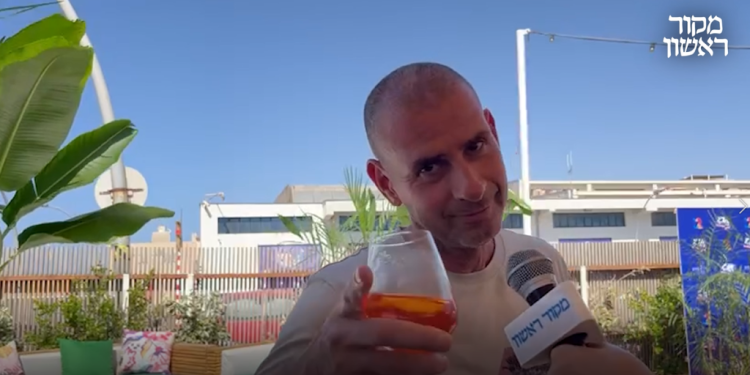 מסיבת 20 שנה לארץ נהדרת, השבוע צפו: אם נציב קלפי בקאסט של ארץ נהדרת – מה יהיו התוצאות?