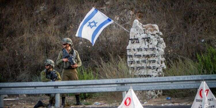 גם באינתיפאדה שבין האינתיפאדות: זה הבית שלנו