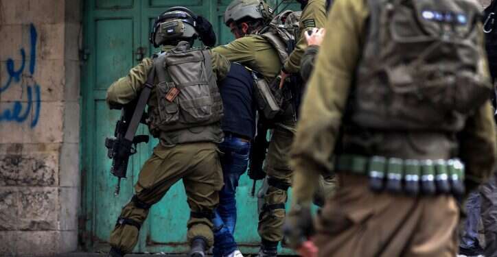 מעצר פלסטיני ביו