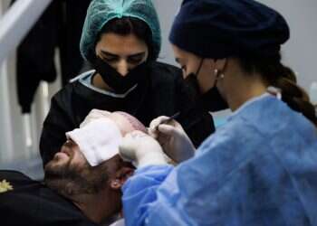 מסע שורשים: איך הפכה טורקיה למעצמה עולמית בתחום השתלת השיער