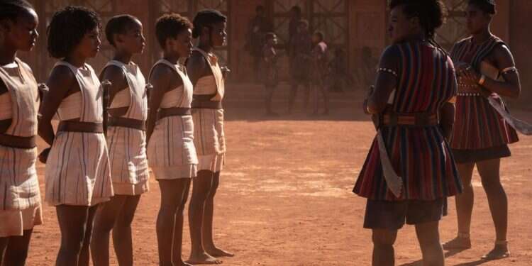 צילומים: באדיבות פורום פילם, מתוך הטריילר יוטיוב הסרט "לוחמת": לא נופל לבורות הפרוגרסיבים