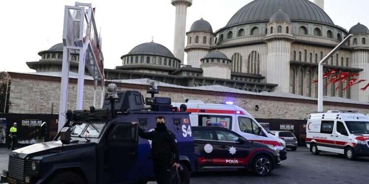 הפיגוע באיסטנבול: מטיילים ישראלים מבקשים להקדים את חזרתם מטורקיה