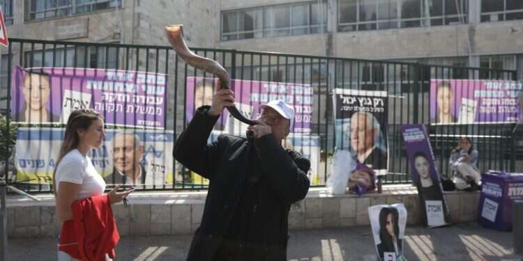 66.3 אחוזי הצבעה שעה לפני תוצאות המדגמים