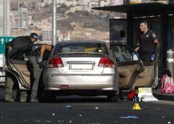 מפכ"ל המשטרה הנחה "להציף את ירושלים בשוטרים": המרדף אחרי מניחי המטענים נמשך