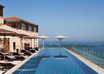 רגע לפני שסוגרים חופשה בחו"ל: 5 המלצות למלונות אורבניים בארץ