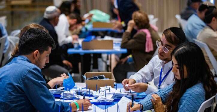 ממעטפות למנדטים: הסרטון שמדגים את חלוקת המושבים בכנסת