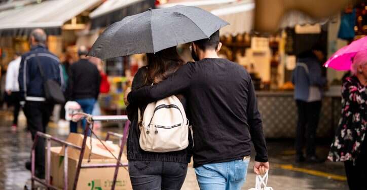 גשם בירושלים. צילום: אריה לייב אברמס/פלאש90