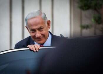 בלי טריקים ובלי שטיקים: אחרי המשבר הארוך, הגיע הזמן לחזור לפוליטיקה נורמלית