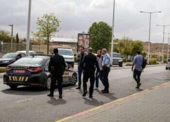 זירת הדריסה בבאר שבע, היום. צילום: דודו גרינשפן, פלאש 90 הדריסה בבאר שבע לא הוגדרה כפיגוע, אך החקירה עוברת לשב"כ