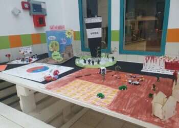 מיצג חינוכי בטייבה: חיילי צה"ל וחרדים לצד גופות של ערבים