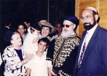 בתו הדתית לאומית של הרב עובדיה יוסף מגוללת את גרסתה לסיפור חייו