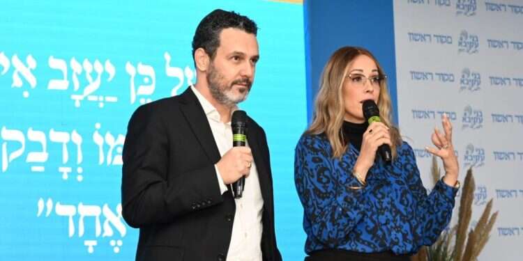 "הדבר הכי חשוב בחינוך: לדאוג שהריב לא יהפוך למריבה" – עדן הראל ועוד מנשה בשיחה פתוחה