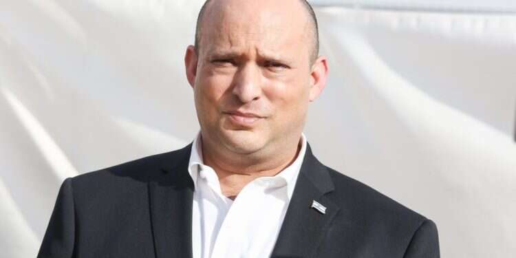 יגאל דילמוני נאבק בבנט כרה"מ, אבל זוכר אותו לטובה כמנכ"ל מועצת יש"ע