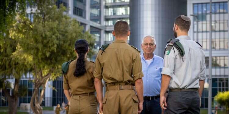 המסלול היוקרתי בצה"ל שמגייס את טובי המוחות לשדה הקרב החשאי