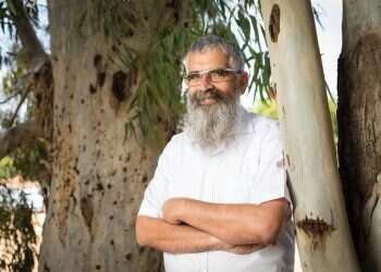 האם יש קשר בין האלימות ברחובות לסרטונים שרצים בווטסאפ?