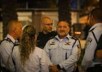 כך מנסה המשטרה להתמודד עם הנשירה הגוברת משורותיה