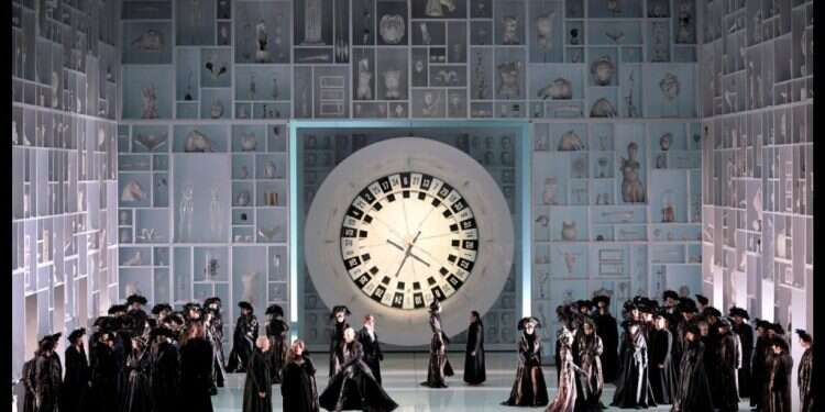 האופרה סיפורי הופמן. צילום: יוסי צבקר  סיפורי אהבה רומנטית-טרגית ופנטסטית: האופרה הישראלית מציגה את "סיפורי הופמן" בהפקה סוחפת