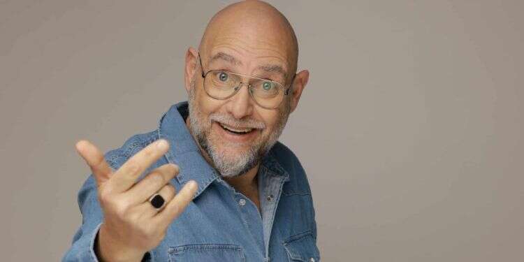 צילום: אור דנון מה עושים השבוע? צביקה הדר בסטנדאפ חדש ומופע מחווה למאיר אריאל וחברים