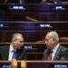יריב לוין ובנימין נתניהו במליאת הכנסת. צילום: דוברות הכנסת- נועם מושקוביץ. זו פוליטיקה, טמבל: המאבק הנוכחי לא קשור בכלל לערכי הדמוקרטיה