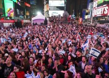 המלצה לכל מי שאוהב לקטר על ישראל: סעו לחו"ל, דברו עם יהודים ותחזרו מאושרים