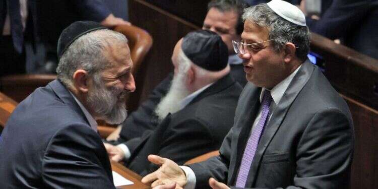 תגובות סוערות במערכת הפוליטית לפסילת דרעי: "בית המשפט קבע שהבחירות חסרות משמעות"